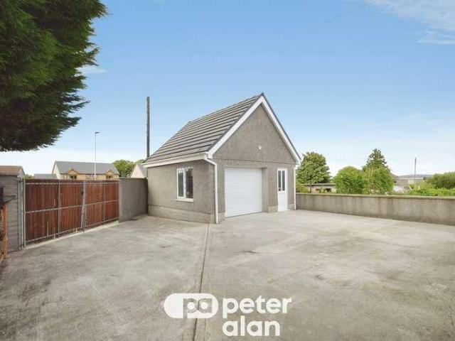 2 bed house for sale
