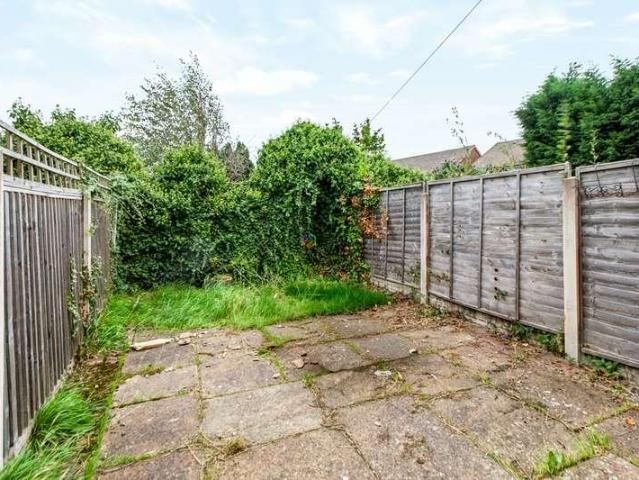 2 bed house for sale