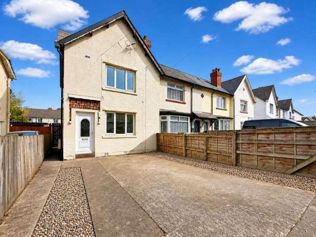 2 bed house for sale