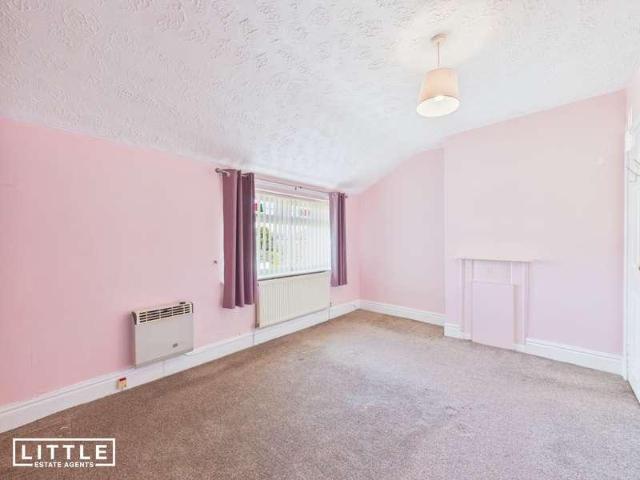 2 bed house for sale