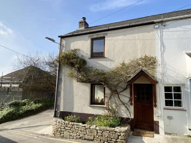 2 bed house for sale