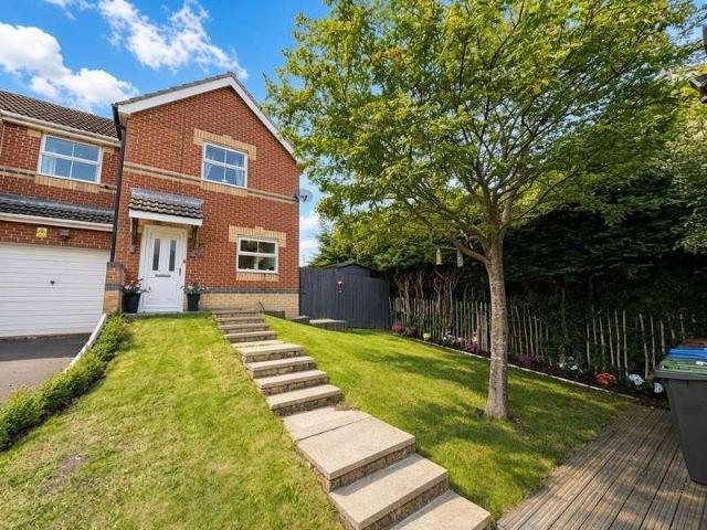 2 bed house for sale