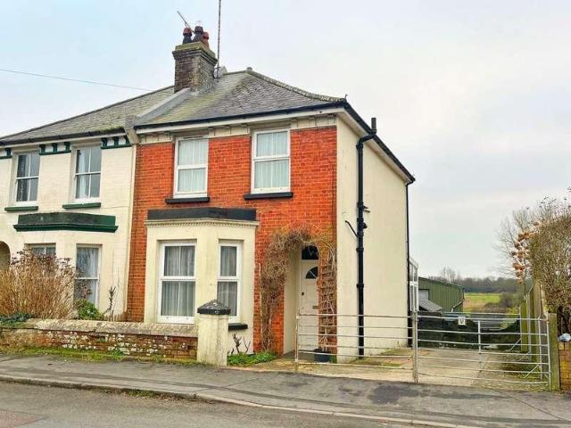 2 bed house for sale