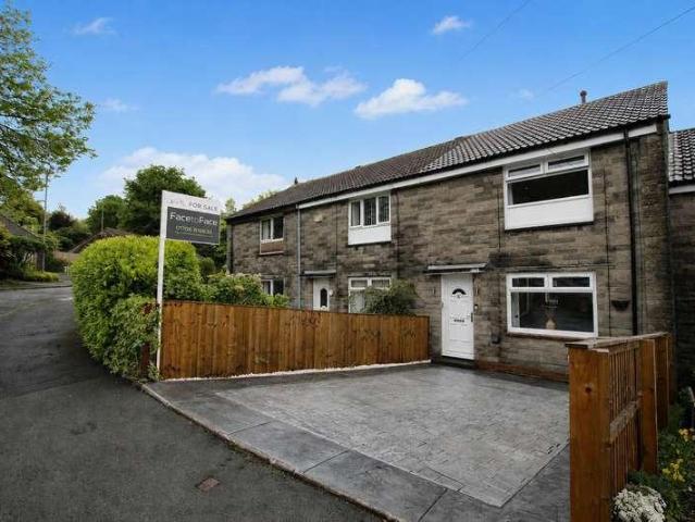 2 bed house for sale
