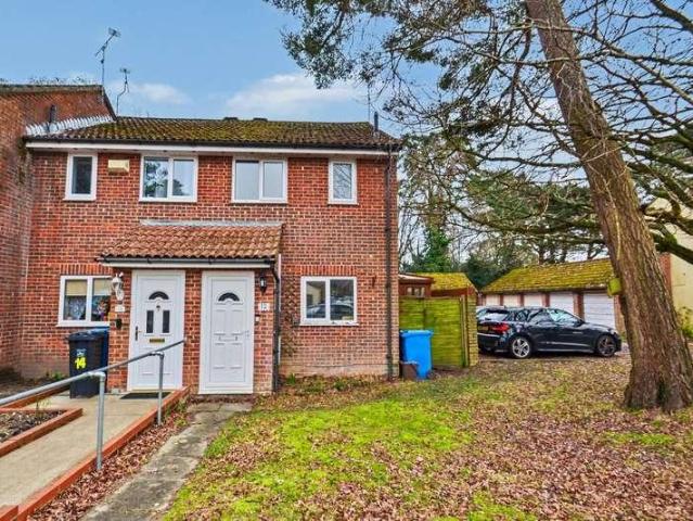 2 bed house for sale