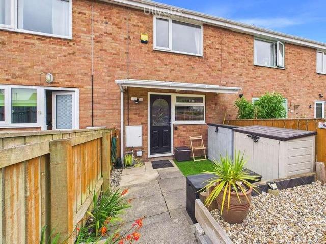 2 bed house for sale