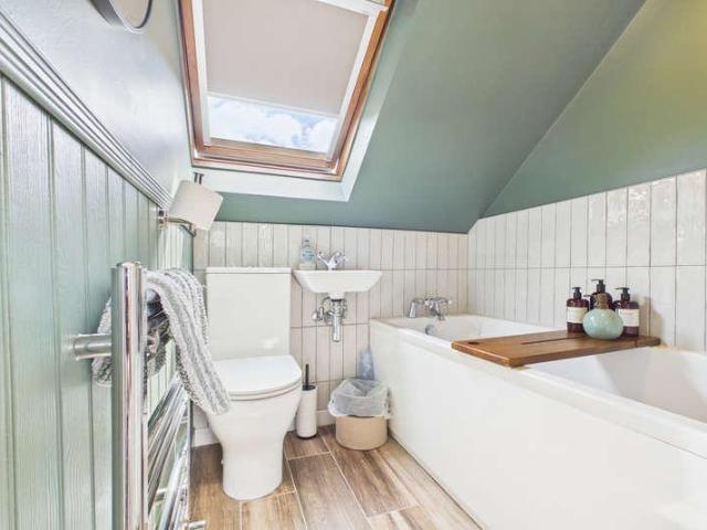 3 bed house for sale
