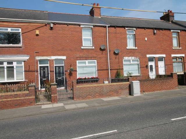 2 bed house for sale