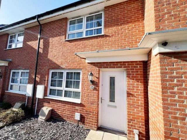 2 bed house for sale