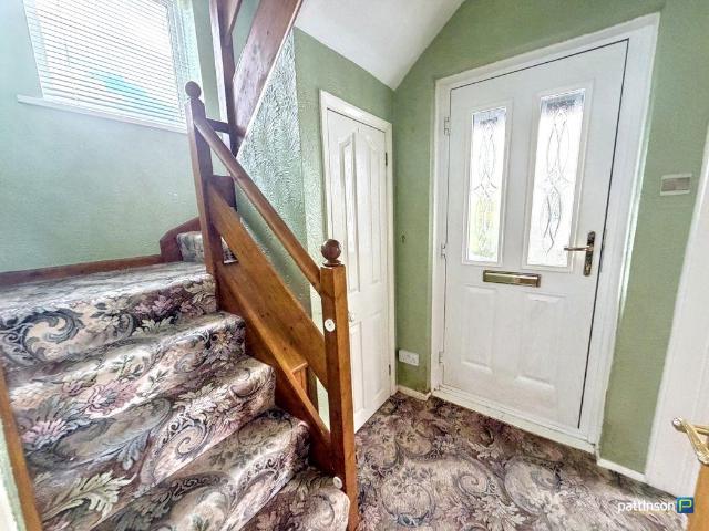 2 bed house for sale