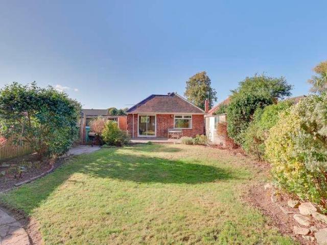 2 bed house for sale
