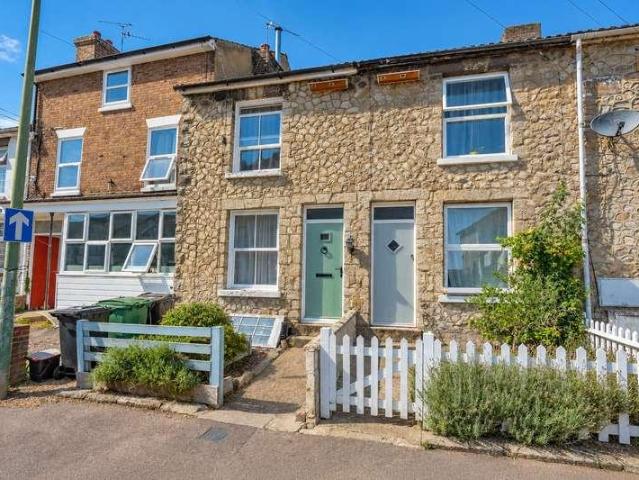 2 bed house for sale
