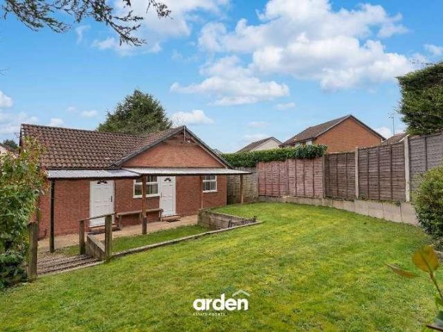 2 bed house for sale