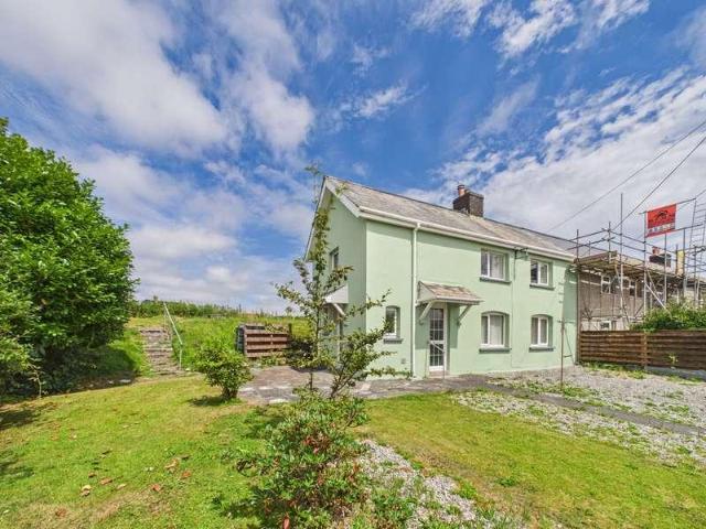 2 bed house for sale