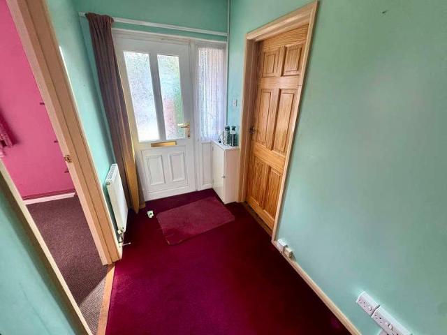 2 bed house for sale