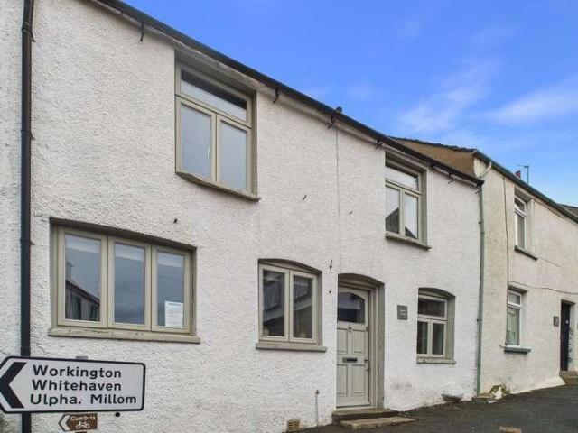2 bed house for sale