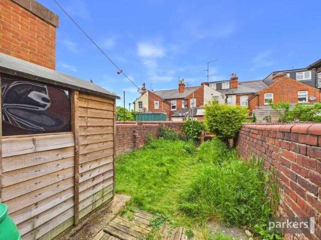 2 bed house for sale