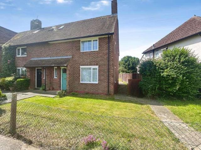 2 bed house for sale