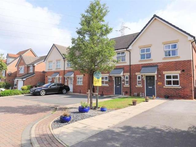 2 bed house for sale