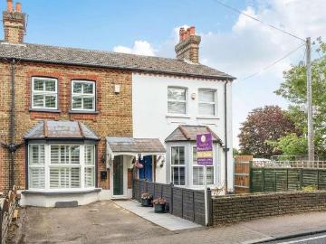 2 bed house for sale
