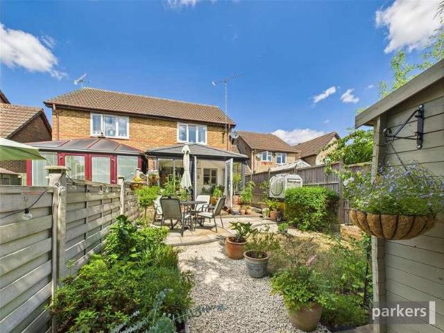 2 bed house for sale