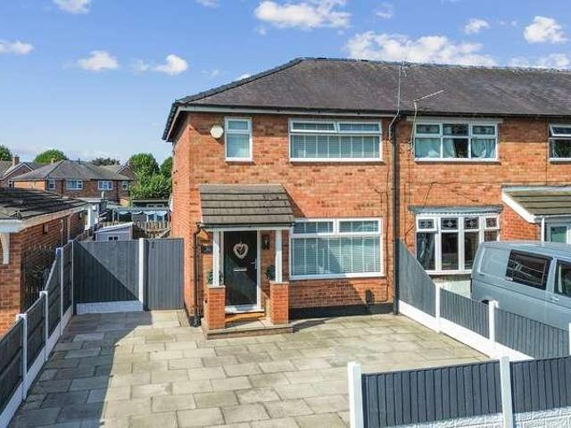 2 bed house for sale