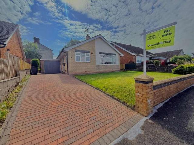 2 bed house for sale