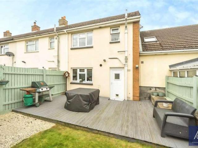 2 bed house for sale