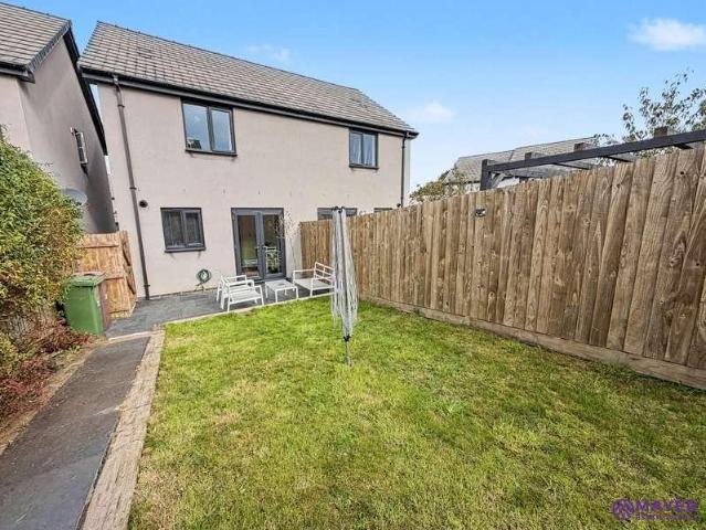 2 bed house for sale