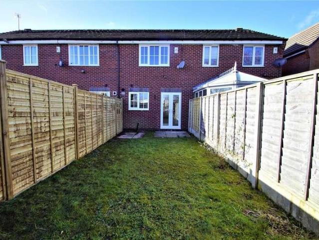 2 bed house for sale