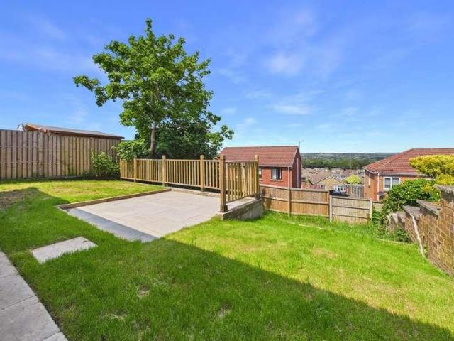 2 bed house for sale