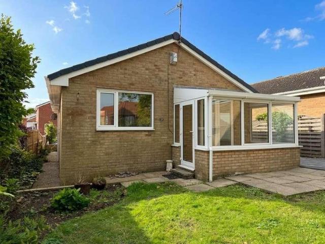 2 bed house for sale