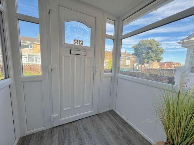 2 bed house for sale
