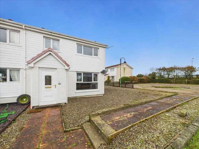 2 bed house for sale