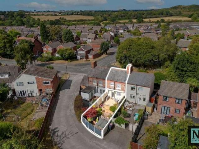 2 bed house for sale