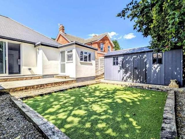 2 bed house for sale