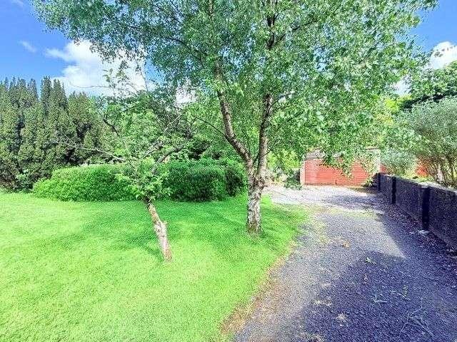 2 bed house for sale