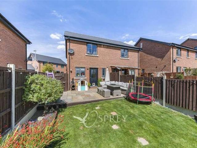 2 bed house for sale