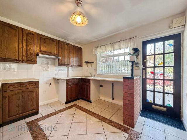 2 bed house for sale