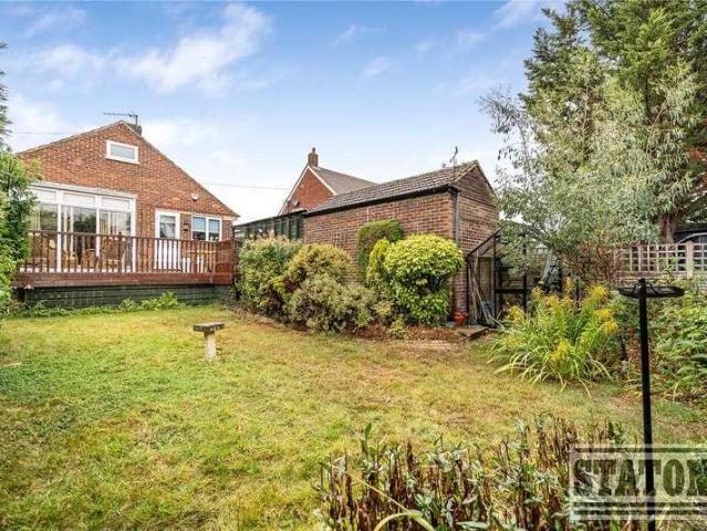 2 bed house for sale