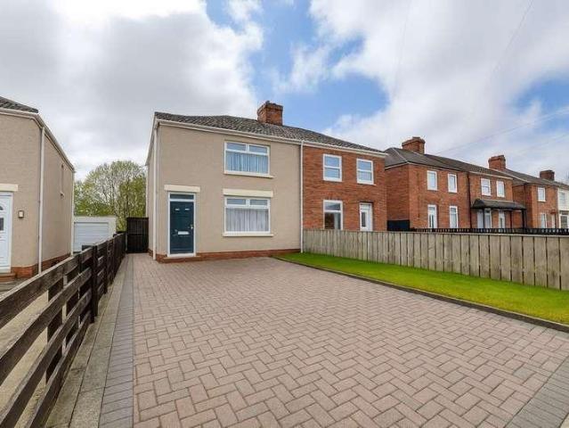 2 bed house for sale