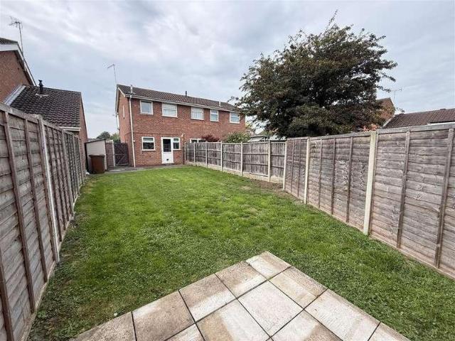 2 bed house for sale