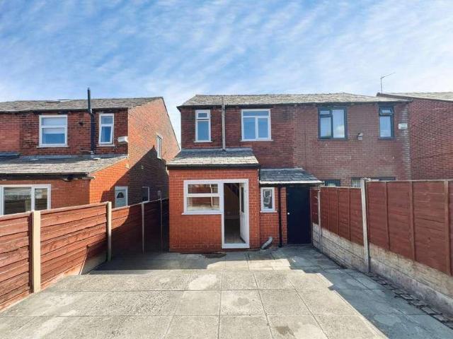 2 bed house for sale