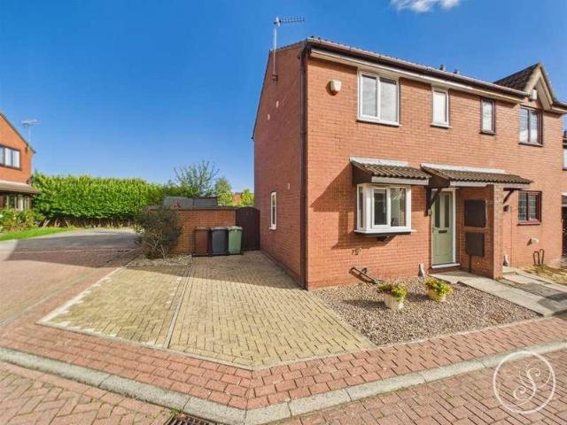 2 bed house for sale