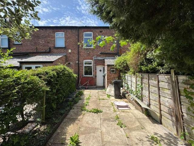 2 bed house for sale