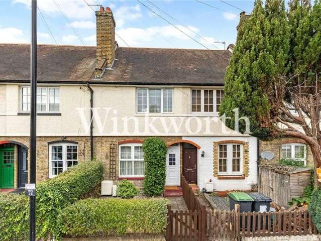 2 bed house for sale
