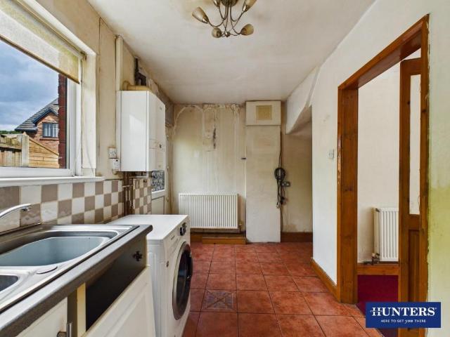 2 bed house for sale