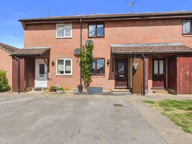 2 bed house for sale