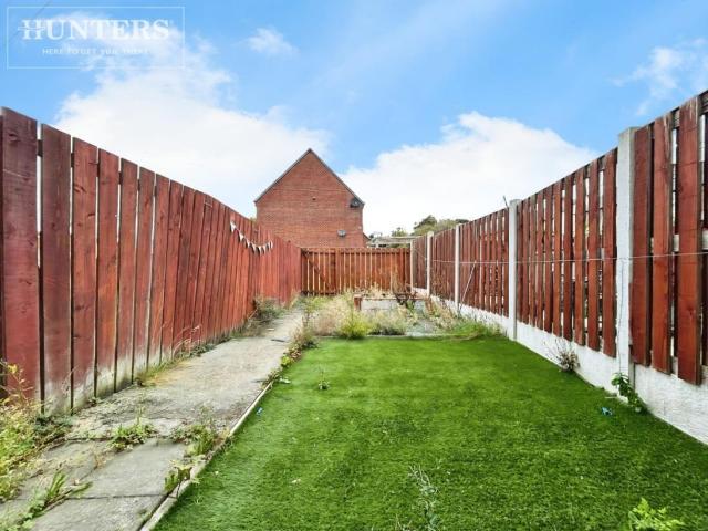 2 bed house for sale