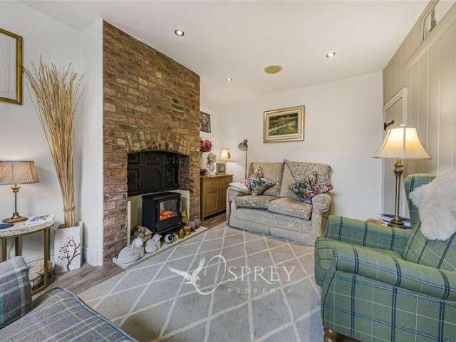 2 bed house for sale